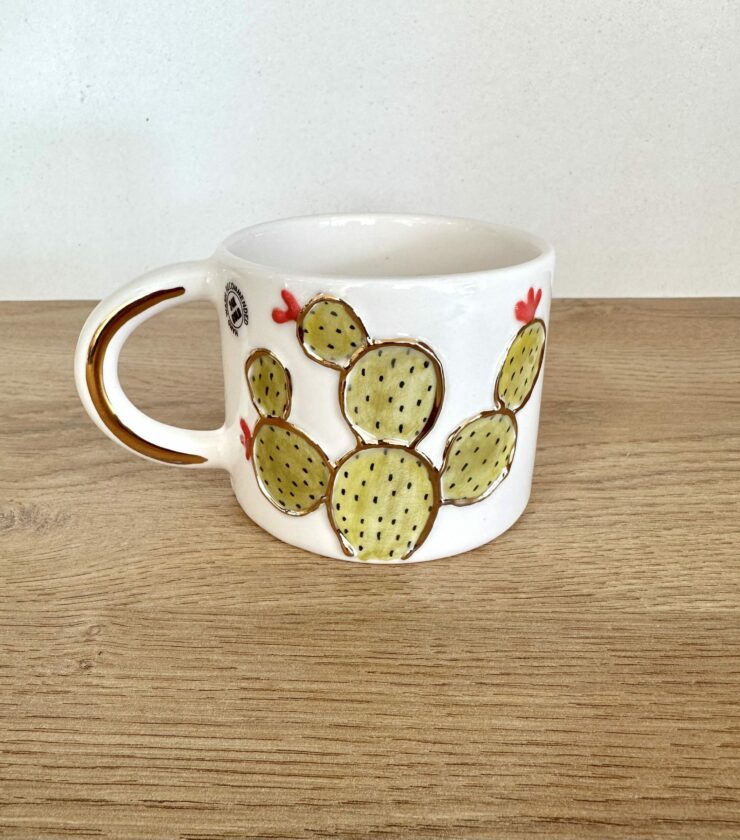 Mug artisanal en céramique – Cactus