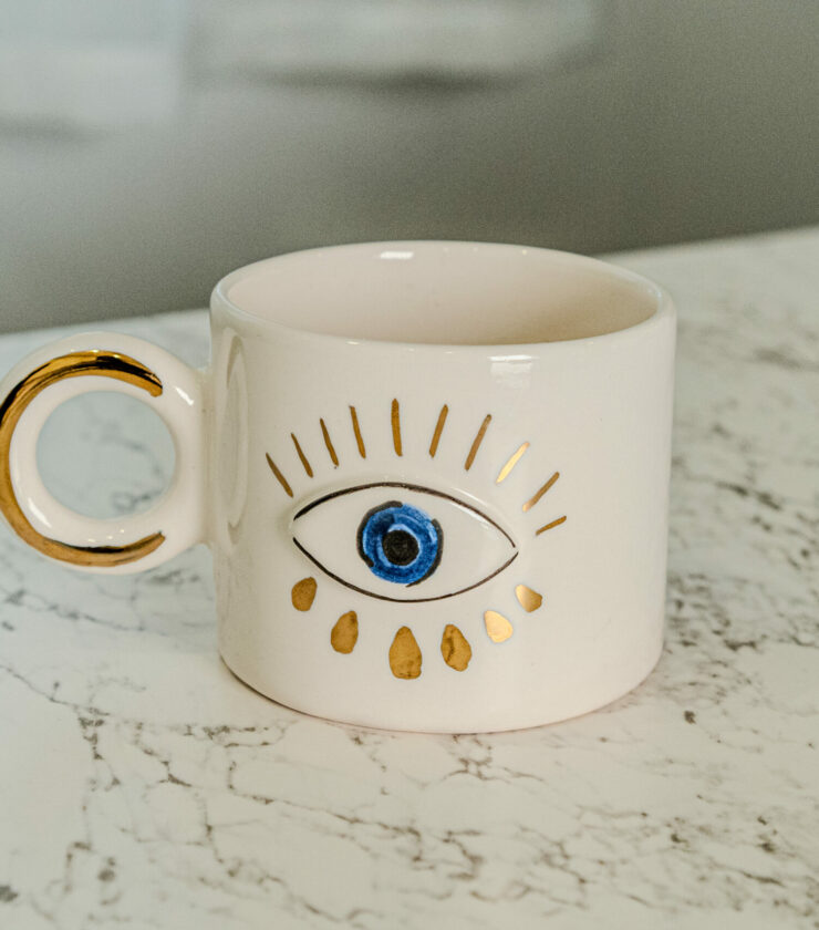 Mug artisanal en céramique – Œil Nazar